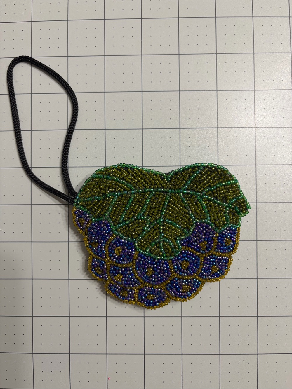 Handmade Green and Purple Beaded leaf with grapes coin purse 3.5x4.5